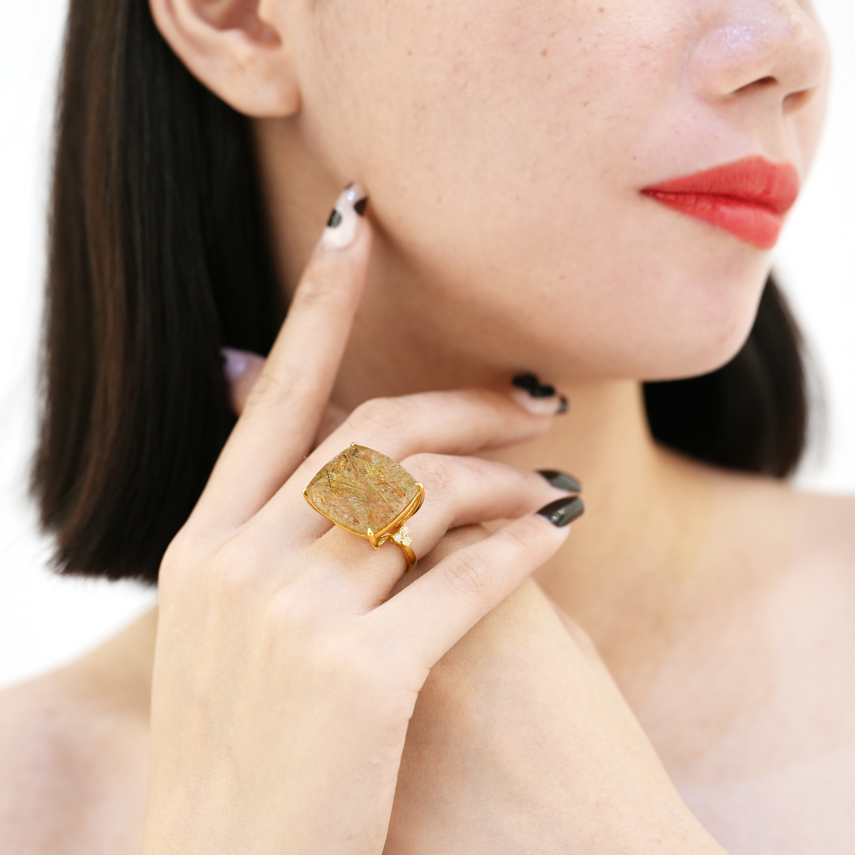 Leonarda Quartz Ring